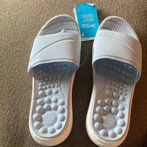 Size 8 crocs sandals new with tags